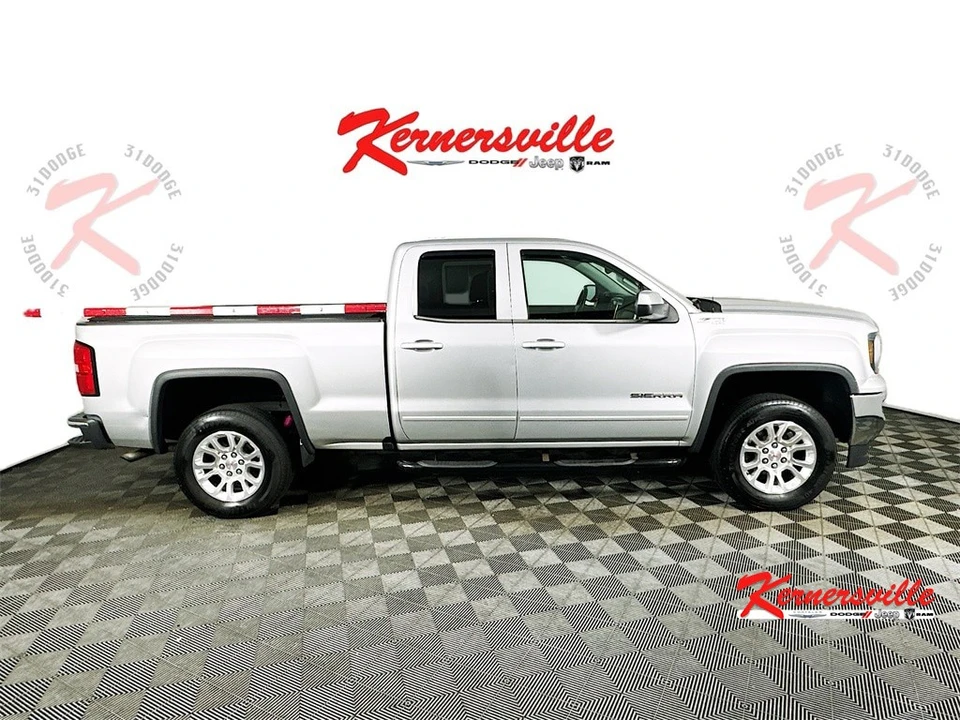 2017 GMC Sierra 4th Gen - Image 8 of 21