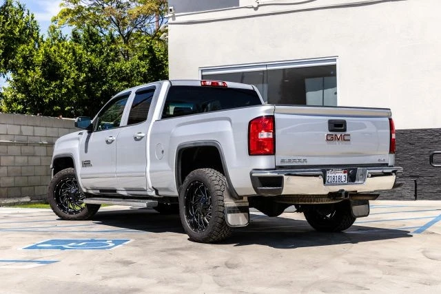 2017 GMC Sierra 4th Gen - Image 13 of 21