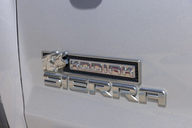 2017 GMC Sierra 4th Gen - Image 12 of 21