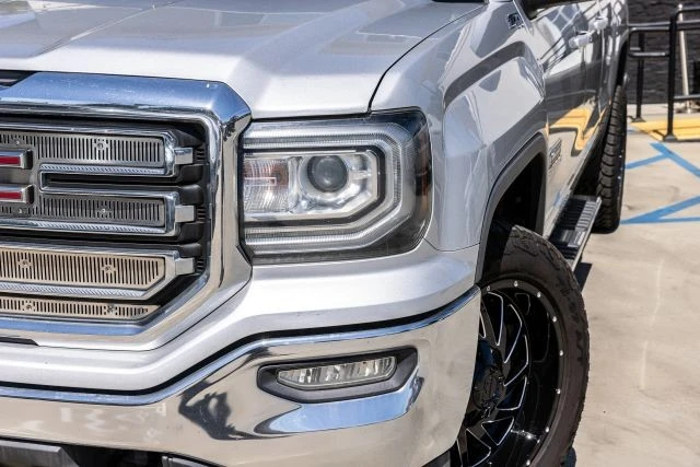 2017 GMC Sierra 4th Gen - Image 5 of 21