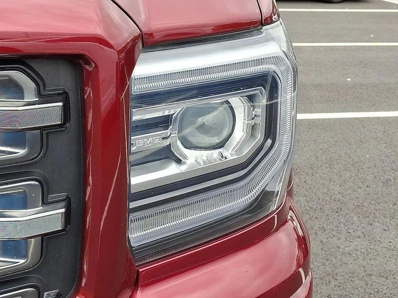 2017 GMC Sierra 4th Gen - Image 9 of 12
