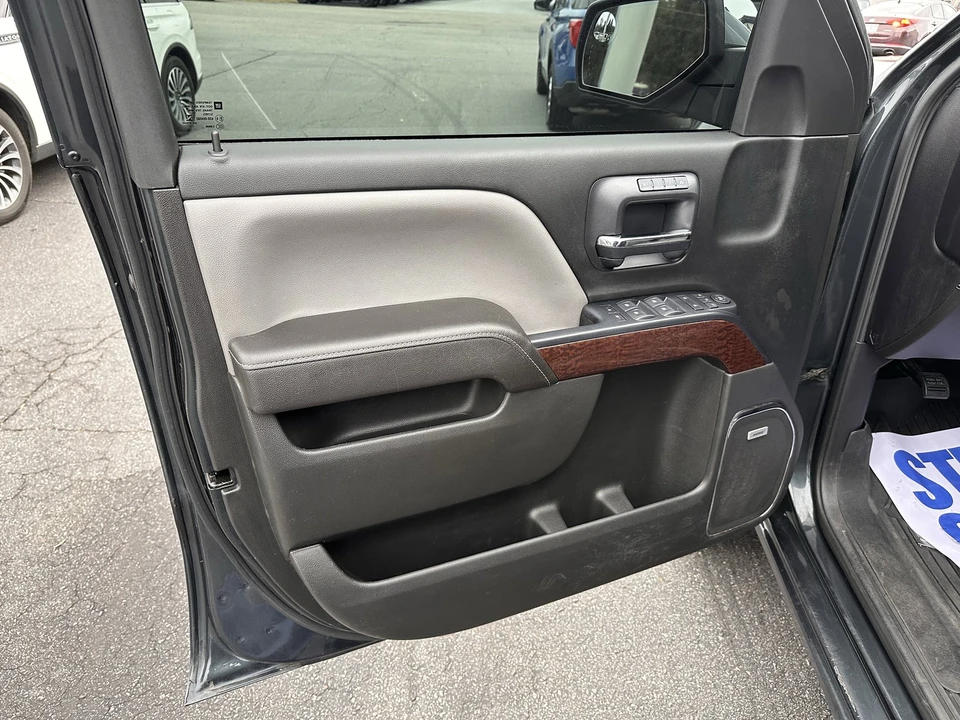 2017 GMC Sierra 3rd Gen - Image 9 of 12