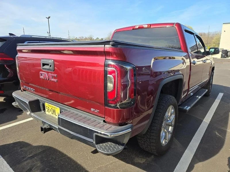 2017 GMC Sierra 4th Gen - Image 4 of 4