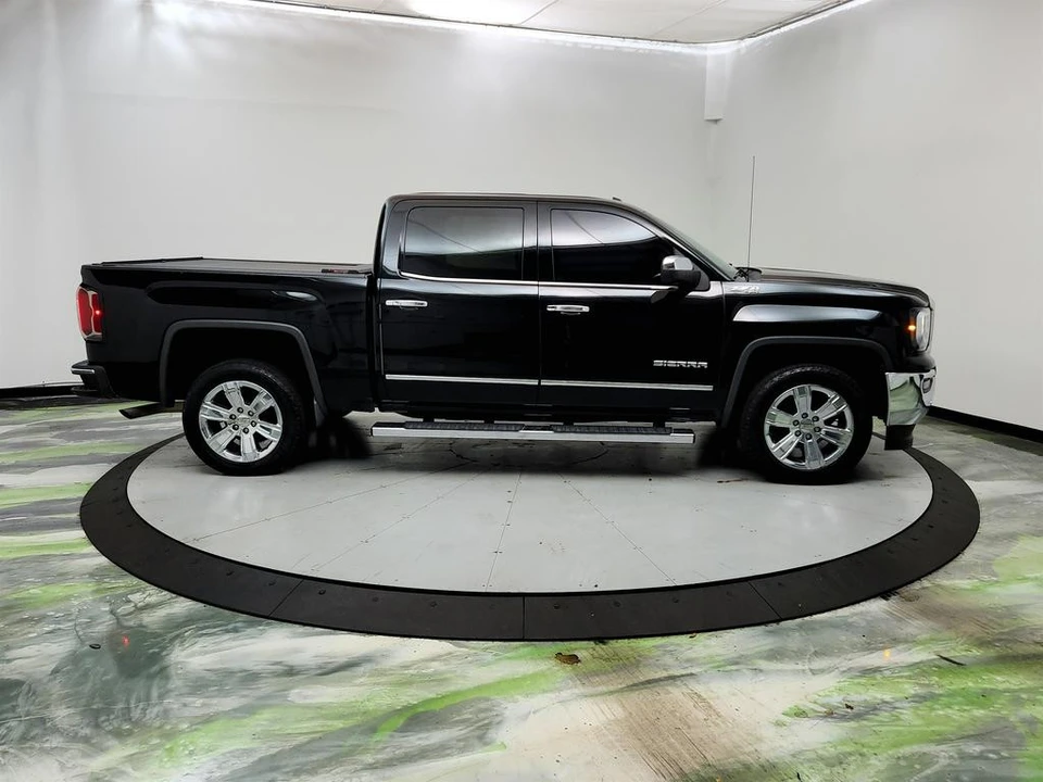 2017 GMC Sierra 3rd Gen - Image 4 of 12