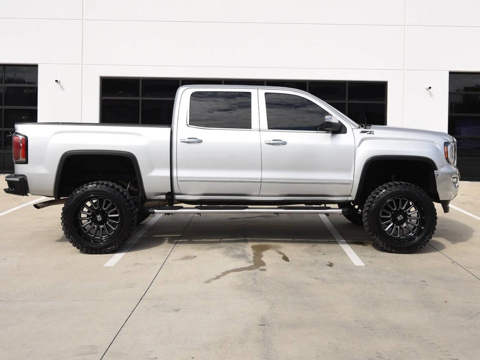 2017 GMC Sierra 3rd Gen - Image 9 of 12