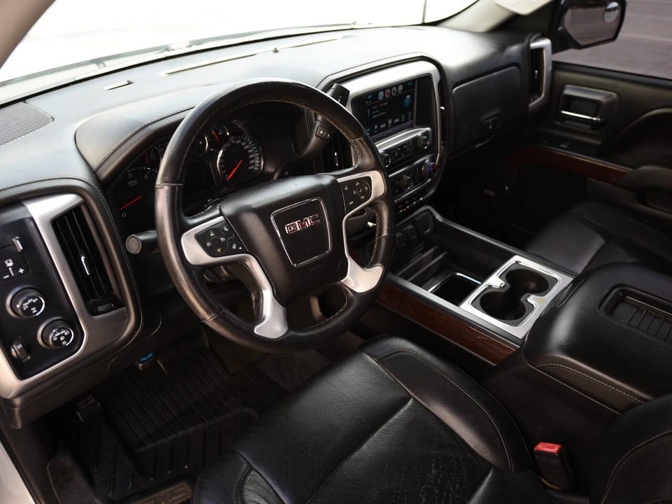 2017 GMC Sierra 4th Gen - Image 10 of 20