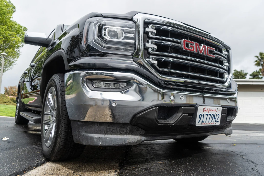 2017 GMC Sierra 4th Gen - Image 9 of 31