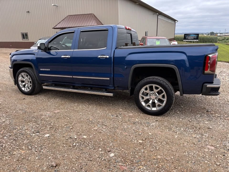 2017 GMC Sierra 4th Gen - Image 2 of 6