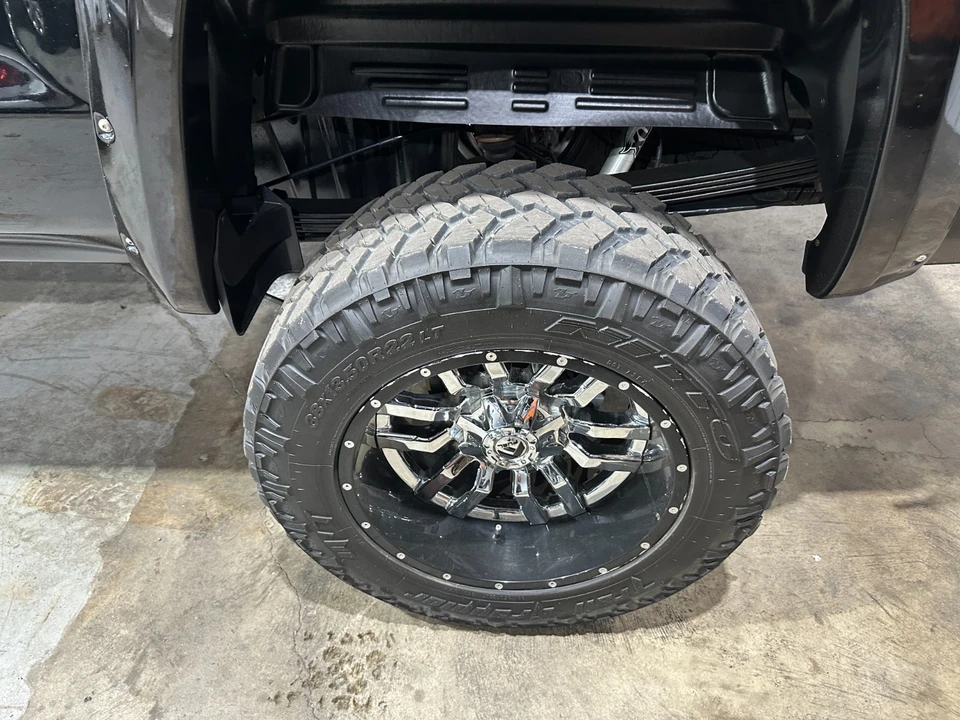 2017 GMC Sierra Heavy Duty 4th Gen - Image 4 of 21