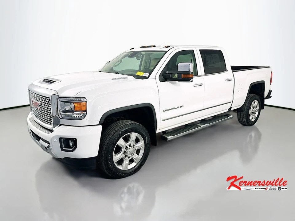 2017 GMC Sierra Heavy Duty 4th Gen - Image 3 of 21