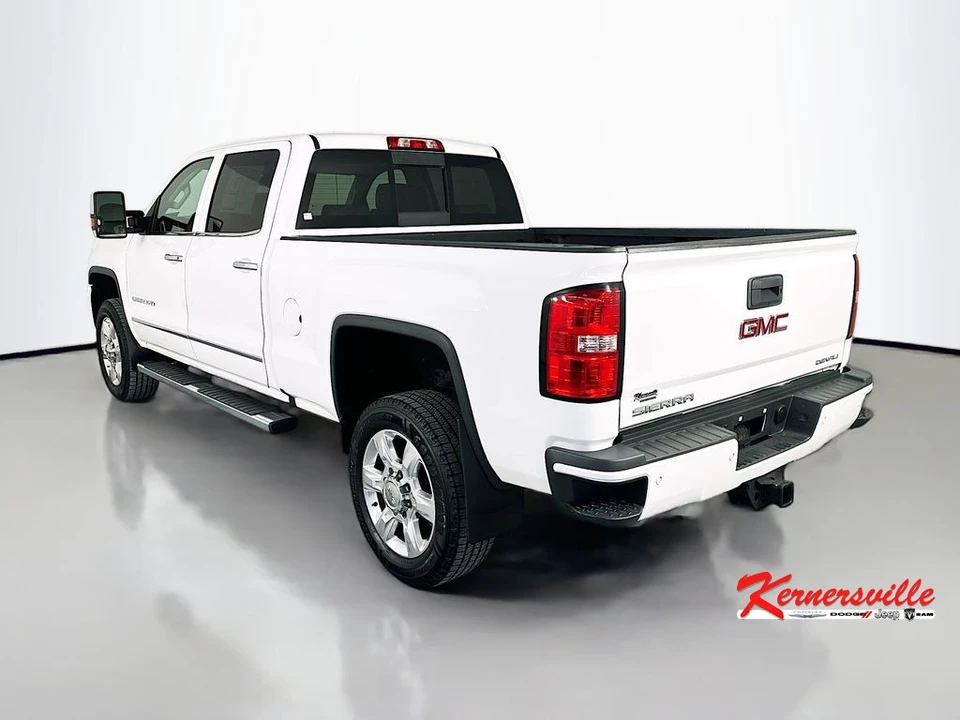 2017 GMC Sierra Heavy Duty 4th Gen - Image 5 of 21