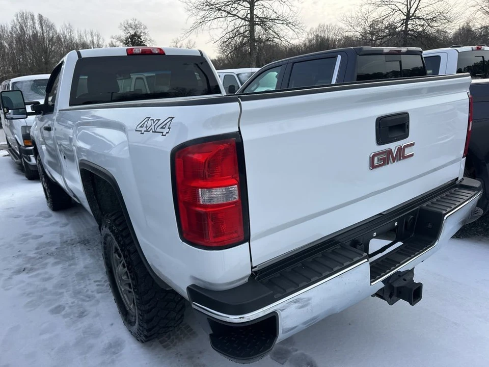2017 GMC Sierra Heavy Duty 3rd Gen - Image 4 of 4