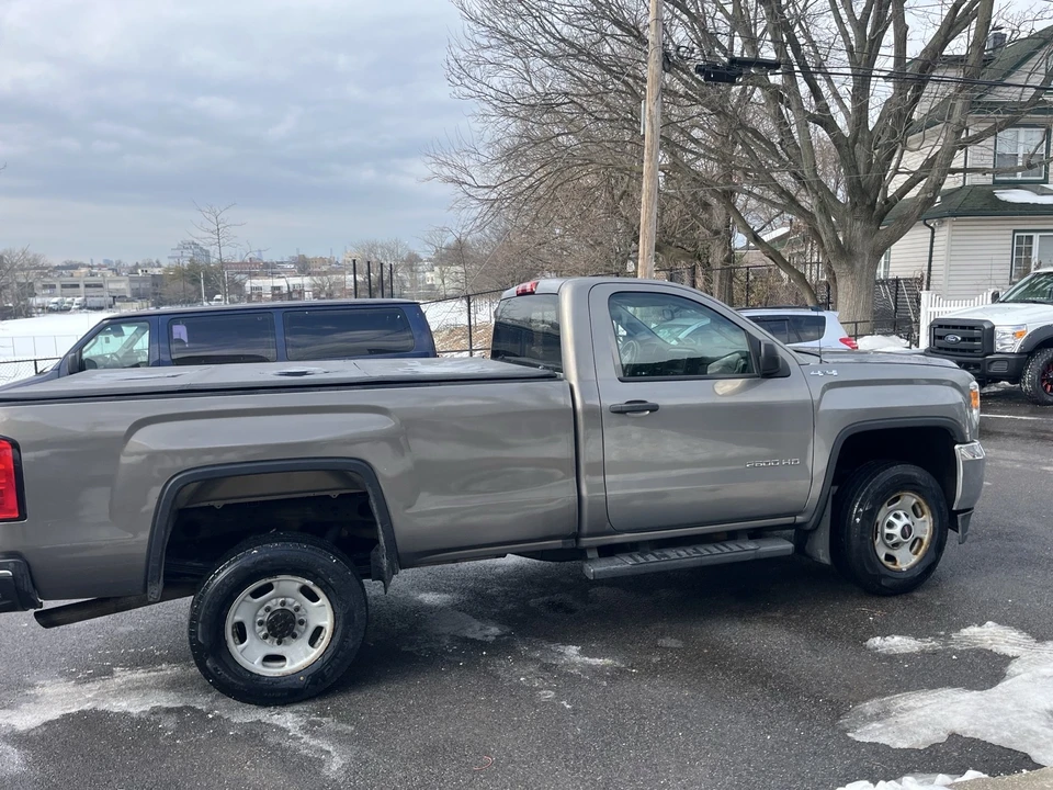 2017 GMC Sierra Heavy Duty 3rd Gen - Image 10 of 21
