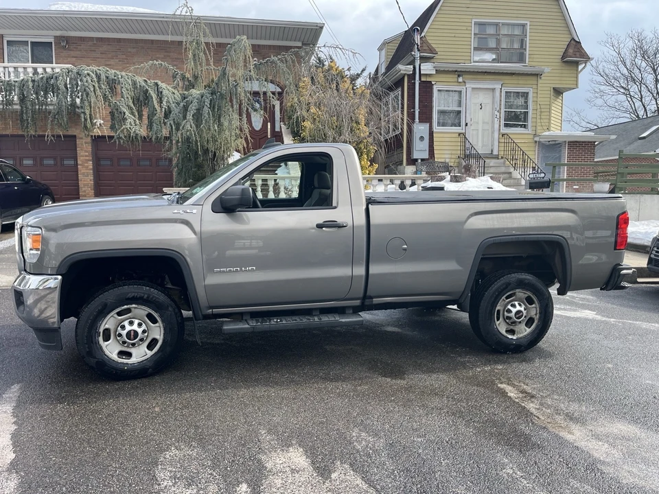 2017 GMC Sierra Heavy Duty 3rd Gen - Image 3 of 21