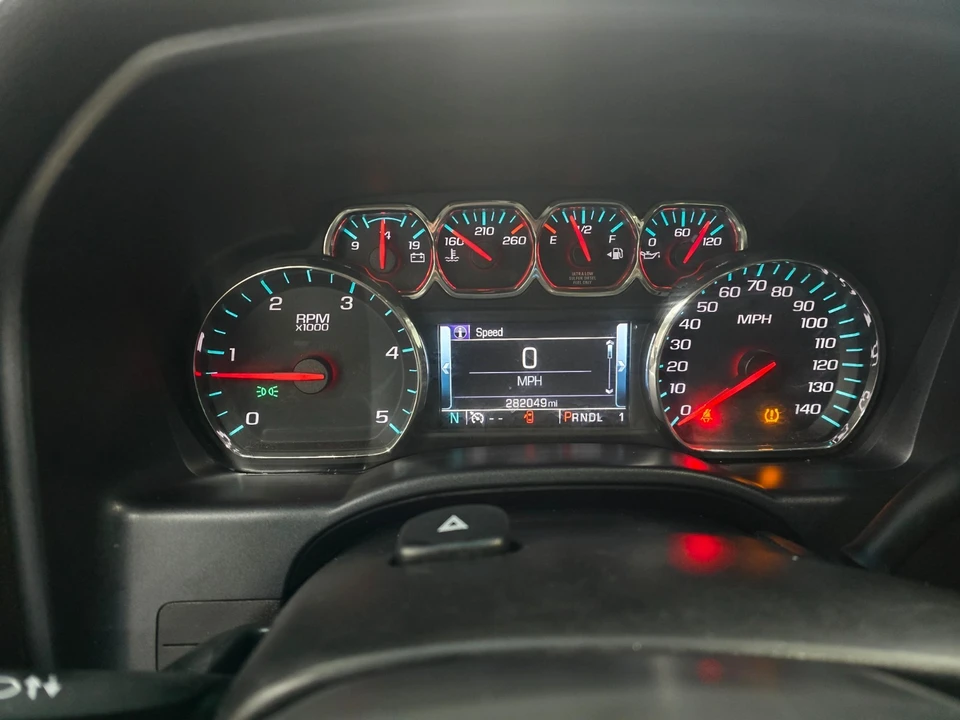 2017 GMC Sierra Heavy Duty 3rd Gen - Image 9 of 19