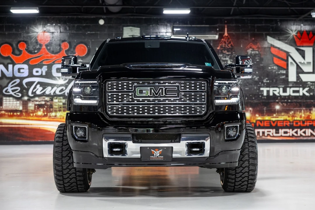 2017 GMC Sierra Heavy Duty 4th Gen - Image 8 of 31