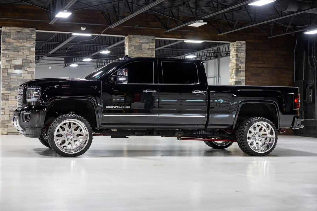 2017 GMC Sierra Heavy Duty 4th Gen - Image 5 of 31