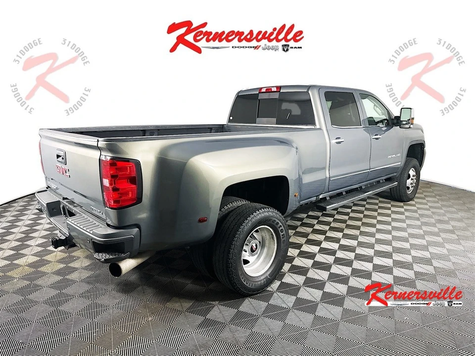2017 GMC Sierra 3rd Gen - Image 7 of 21