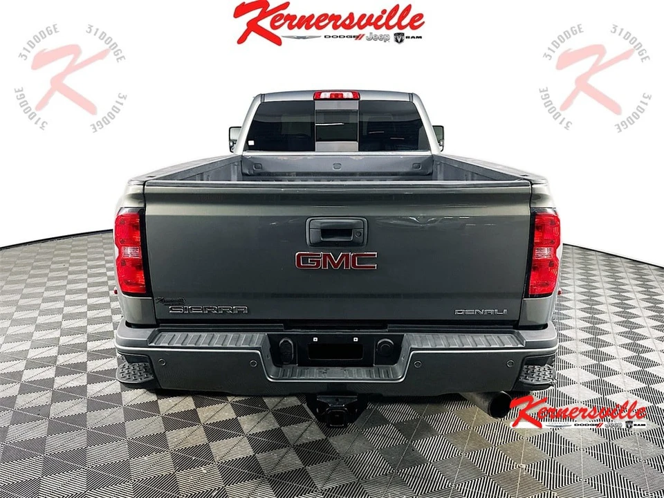 2017 GMC Sierra 3rd Gen - Image 6 of 21