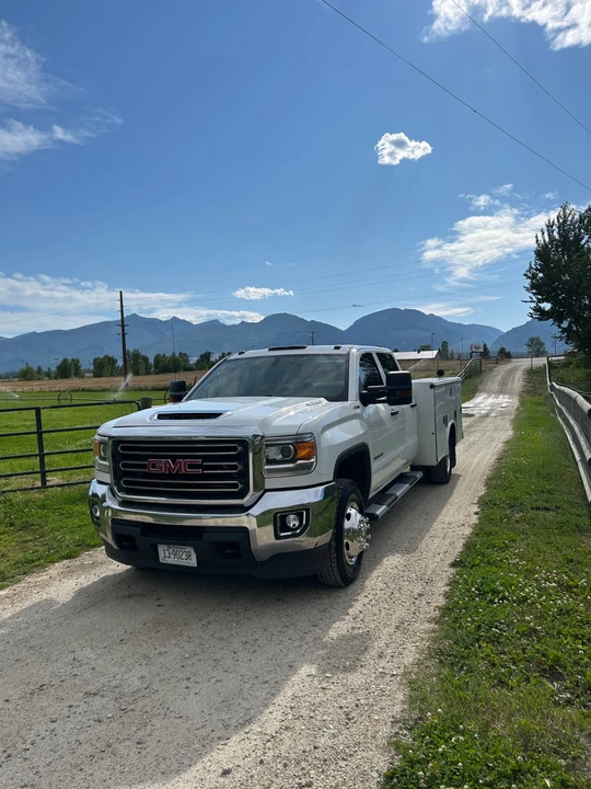 2017 GMC Sierra Heavy Duty 4th Gen - Image 3 of 18