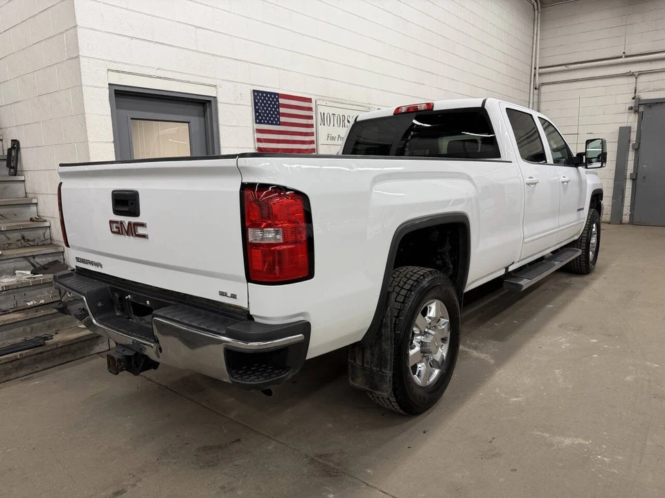 2017 GMC Sierra Heavy Duty 4th Gen - Image 2 of 12