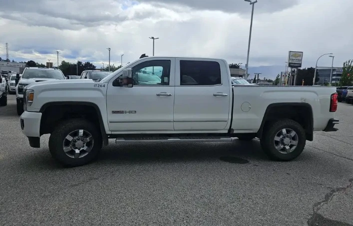 2017 GMC Sierra Heavy Duty 4th Gen - Image 6 of 6