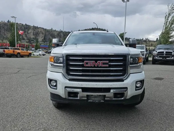 2017 GMC Sierra Heavy Duty 4th Gen - Image 2 of 6