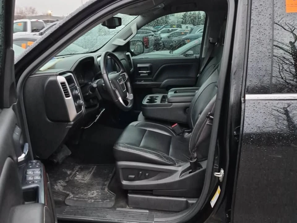 2017 GMC Sierra 4th Gen - Image 4 of 7