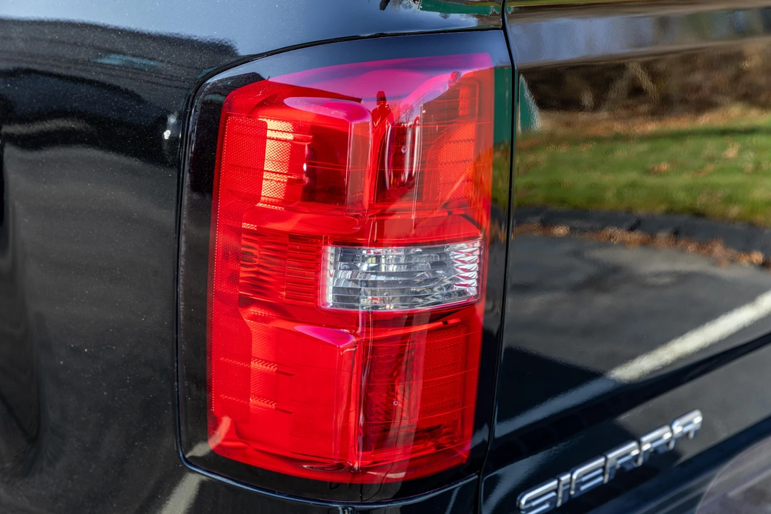 2017 GMC Sierra Heavy Duty 3rd Gen - Image 29 of 31