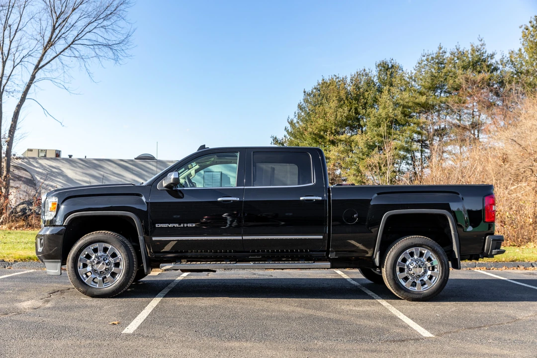 2017 GMC Sierra Heavy Duty 3rd Gen - Image 7 of 31