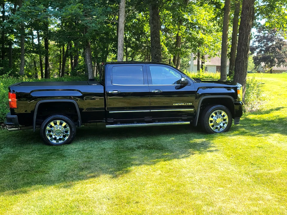 2017 GMC Sierra Heavy Duty 3rd Gen - Image 13 of 31