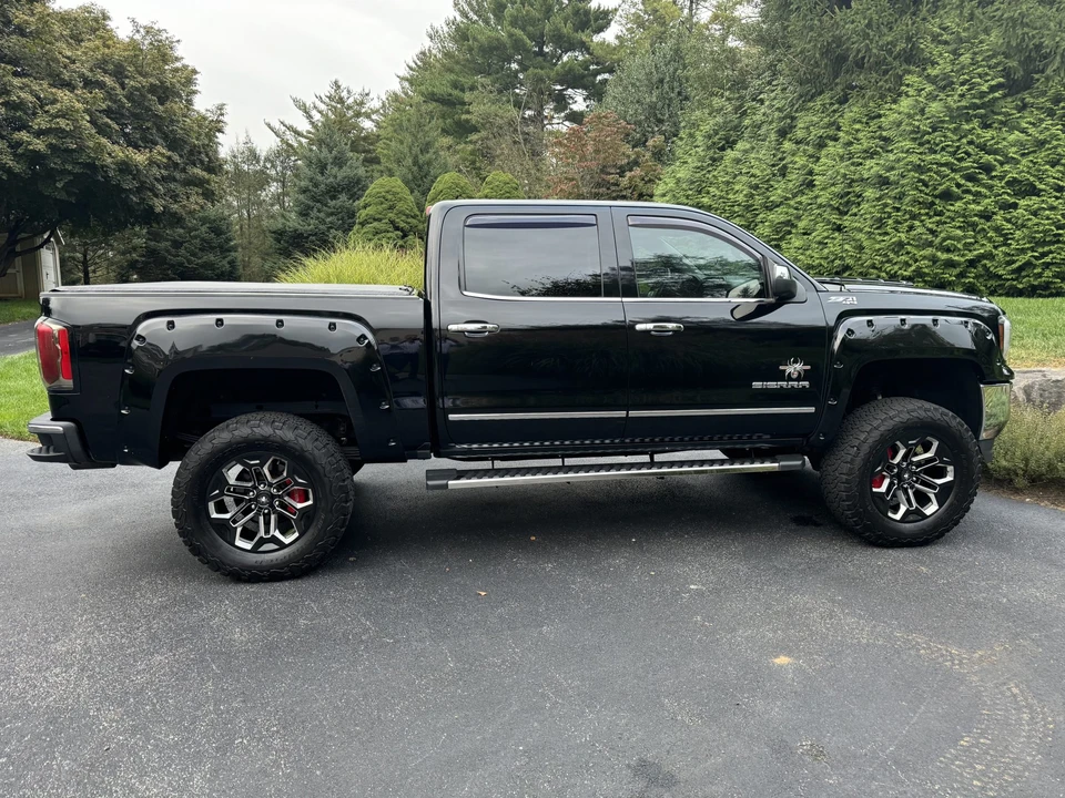 2017 GMC Sierra 4th Gen - Image 8 of 31