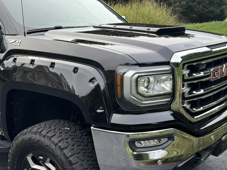 2017 GMC Sierra 4th Gen - Image 14 of 31