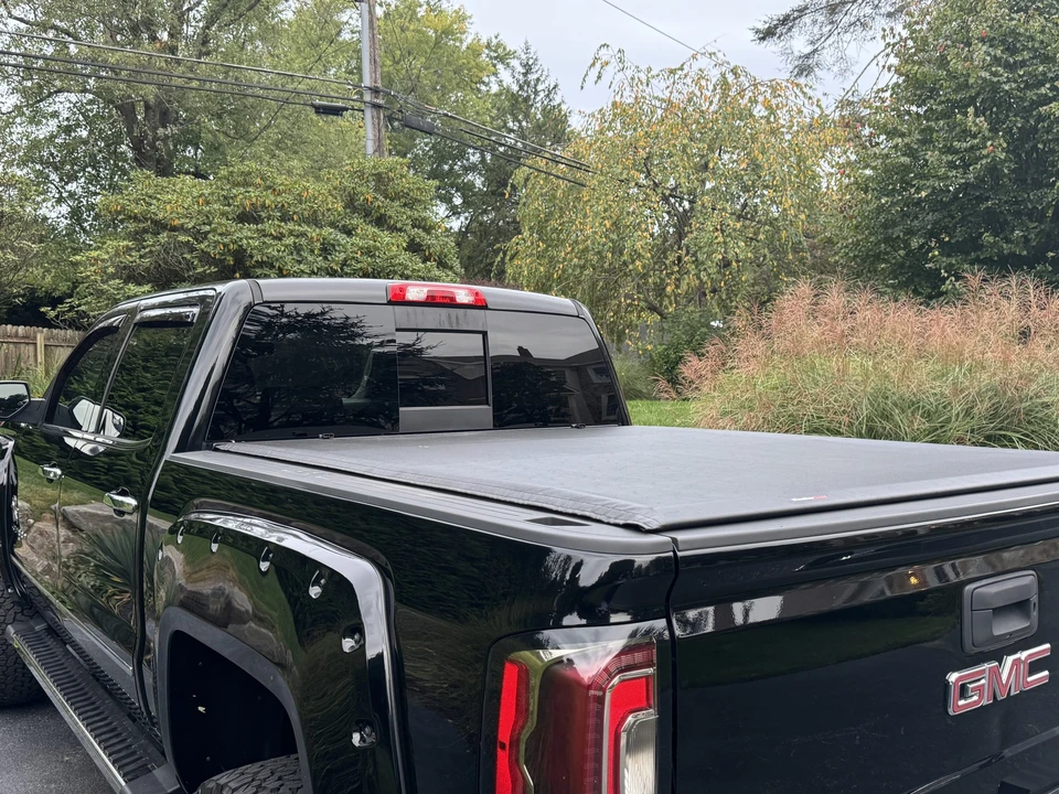 2017 GMC Sierra 4th Gen - Image 11 of 31
