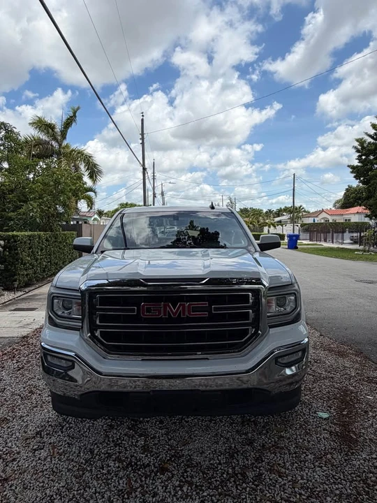 2017 GMC Sierra 4th Gen - Image 2 of 8