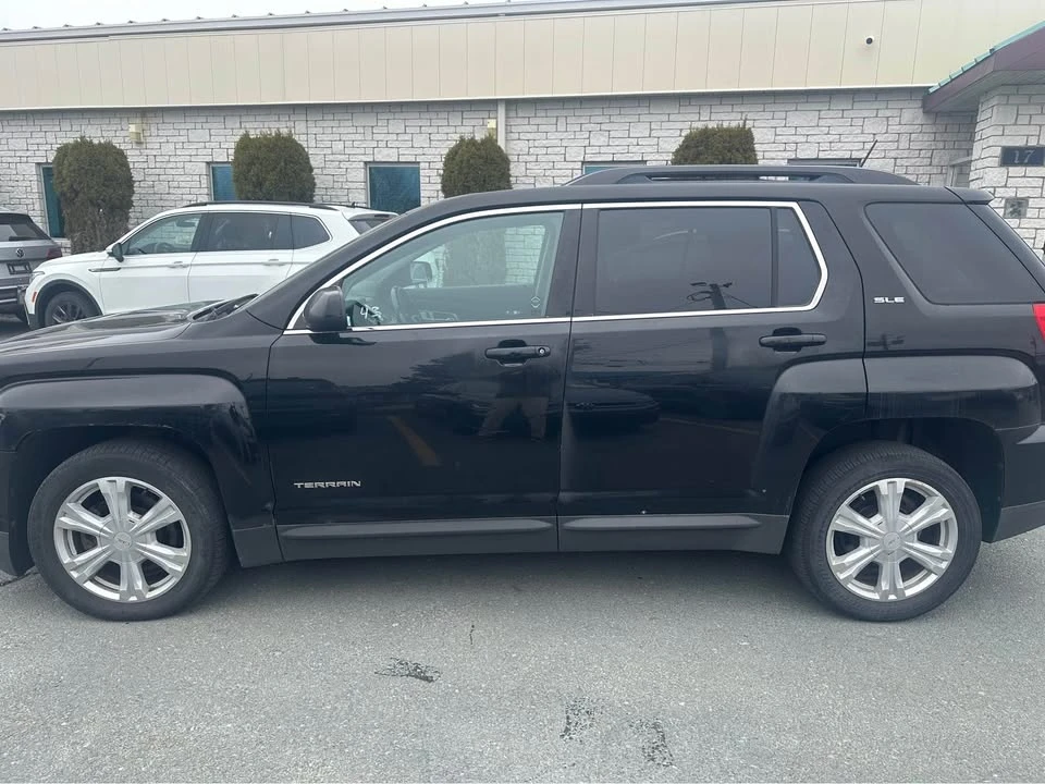 2017 GMC Terrain - Image 4 of 11