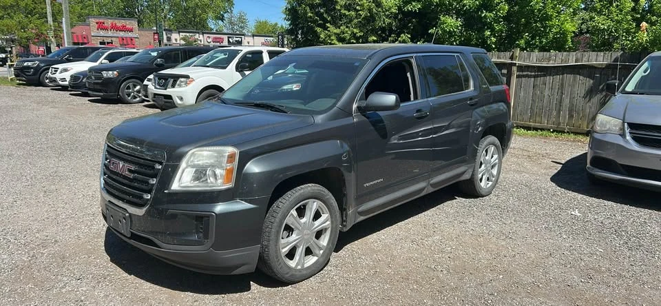 2017 GMC Terrain - Image 2 of 10