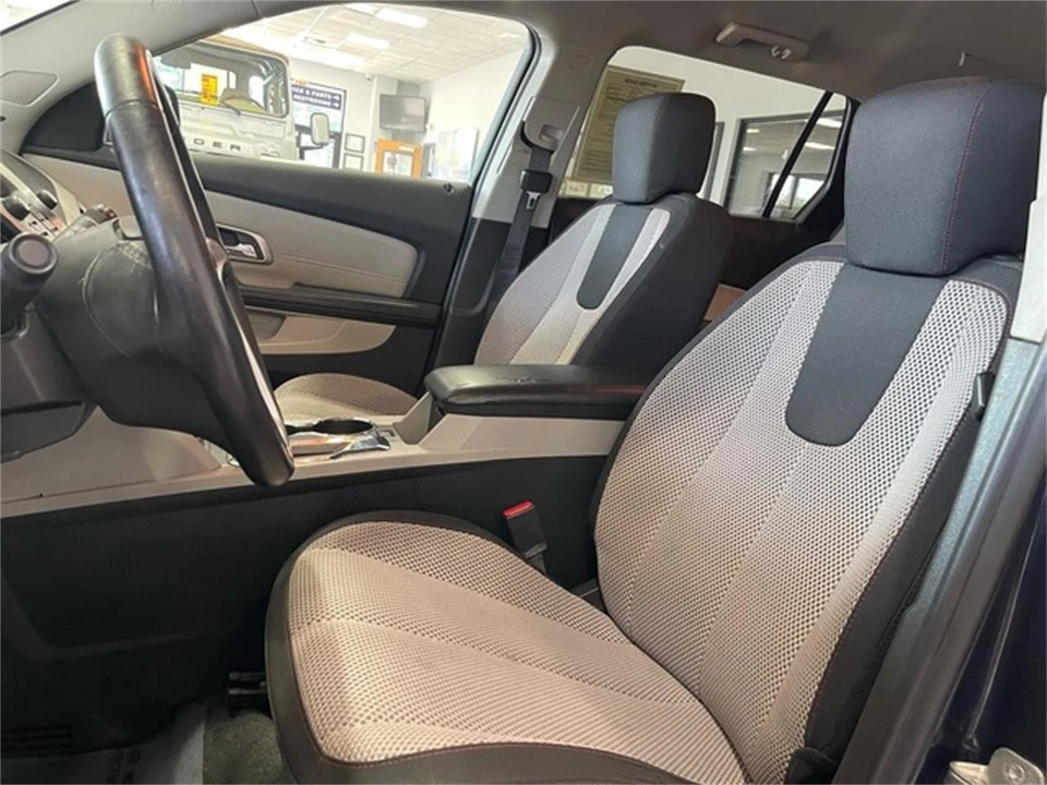 2017 GMC Terrain - Image 25 of 31