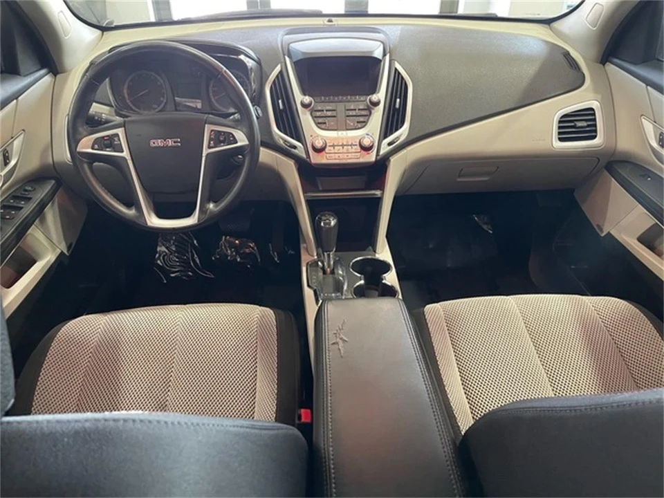 2017 GMC Terrain - Image 28 of 31