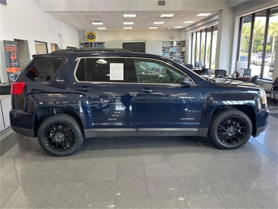 2017 GMC Terrain - Image 6 of 31