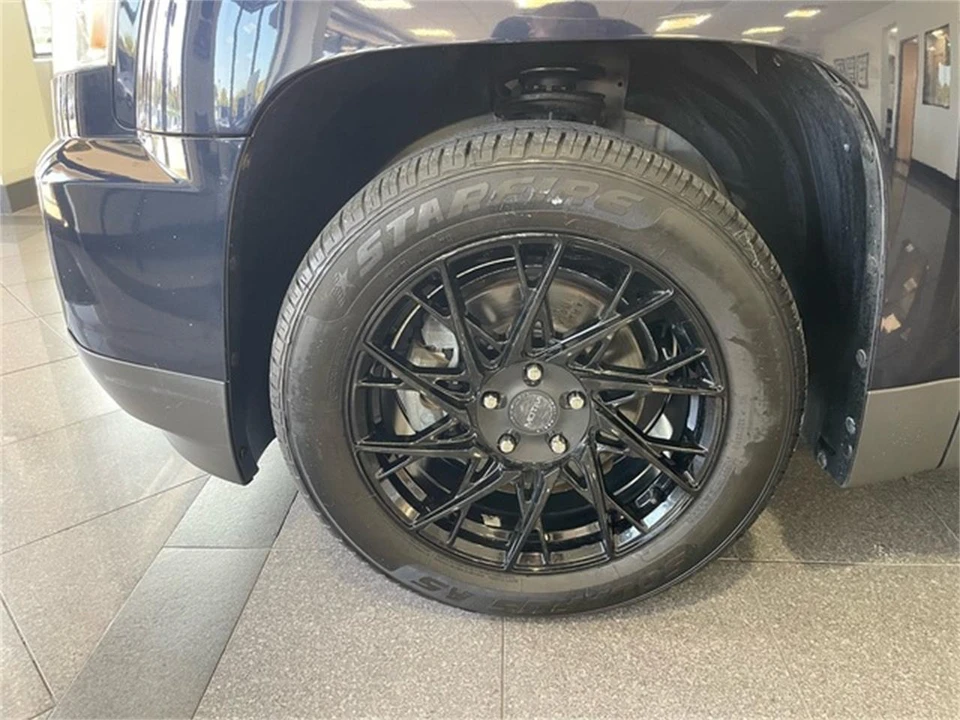 2017 GMC Terrain - Image 20 of 31