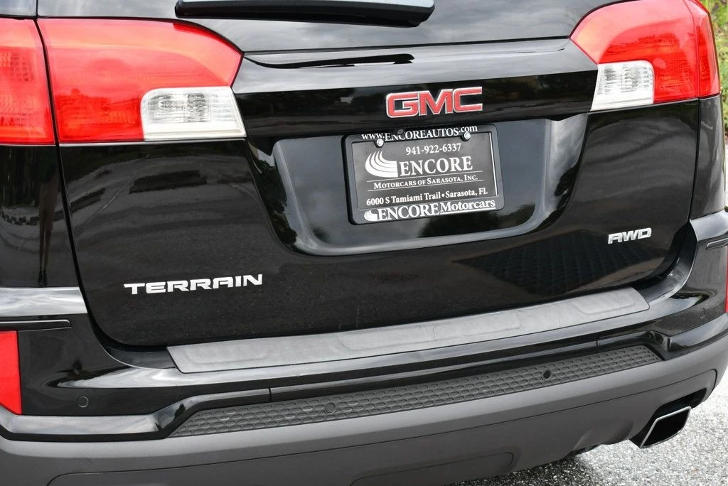 2017 GMC Terrain - Image 10 of 12