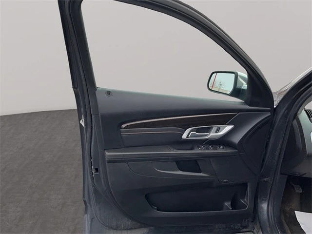 2017 GMC Terrain - Image 11 of 12