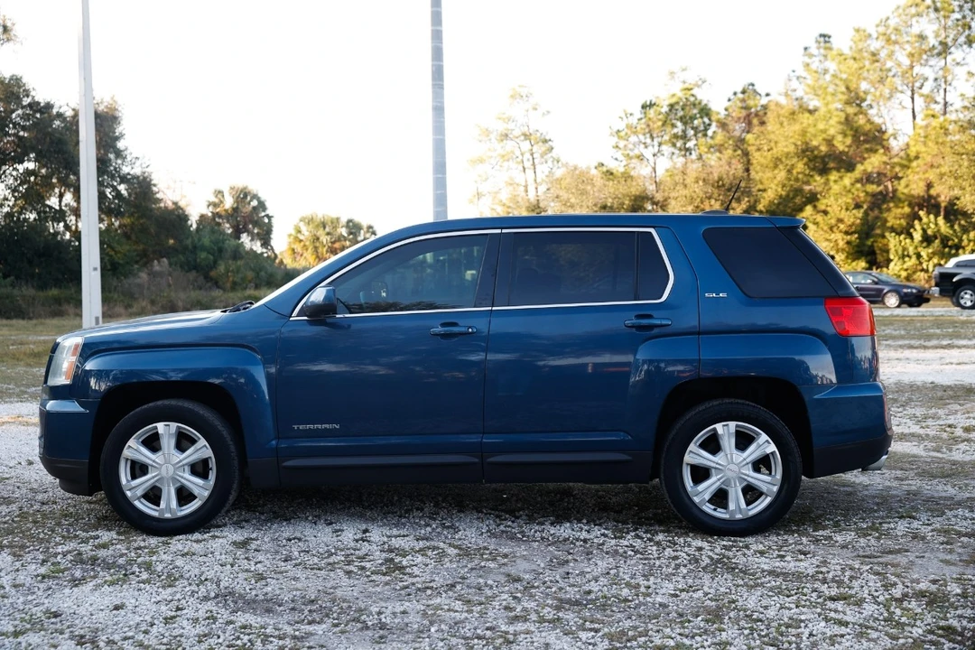 2017 GMC Terrain - Image 3 of 12