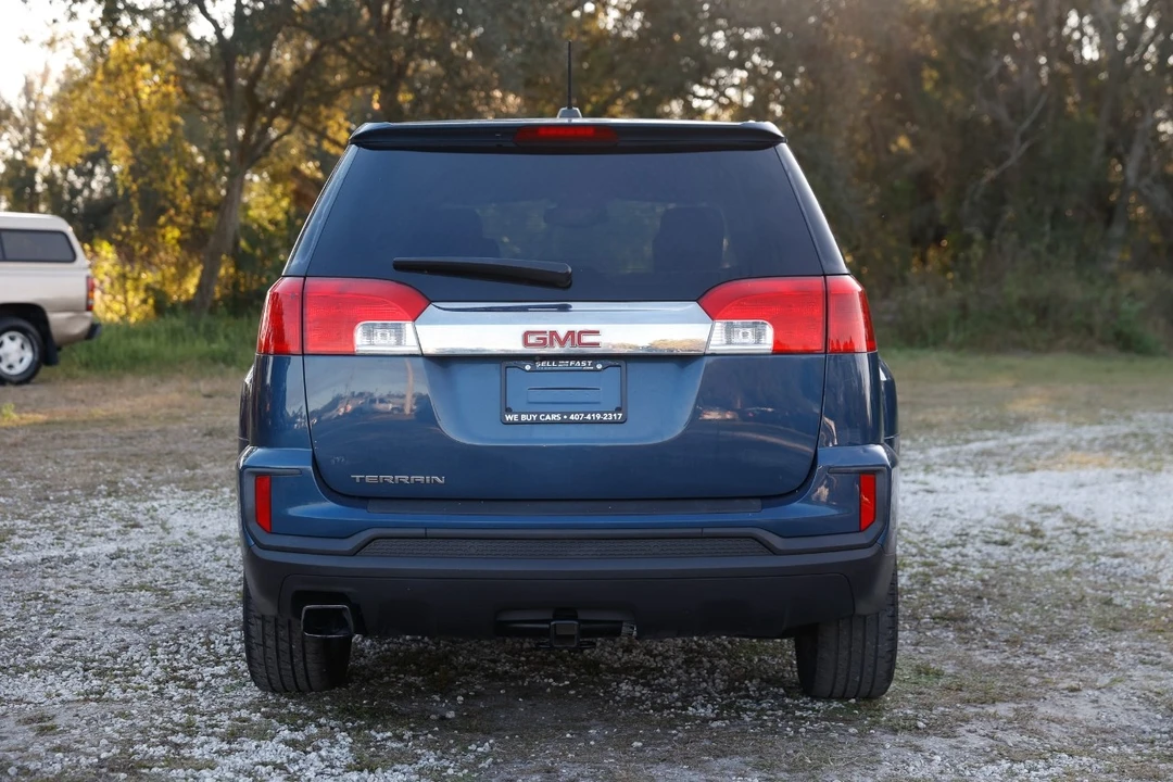 2017 GMC Terrain - Image 7 of 12