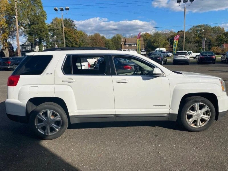 2017 GMC Terrain - Image 4 of 12