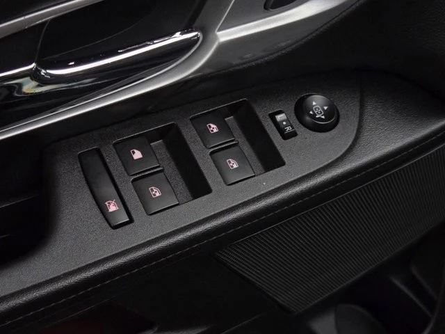 2017 GMC Terrain - Image 10 of 22