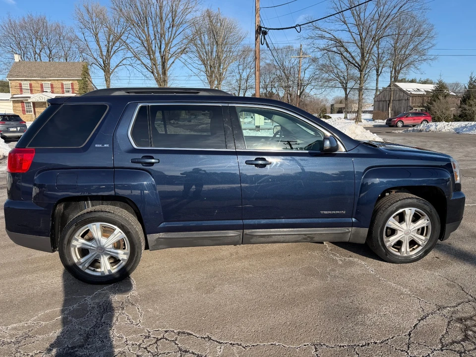 2017 GMC Terrain - Image 8 of 18