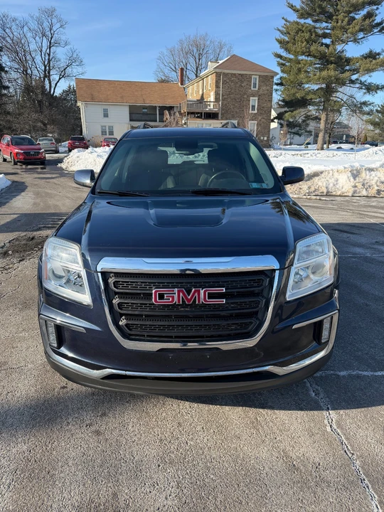 2017 GMC Terrain - Image 2 of 18