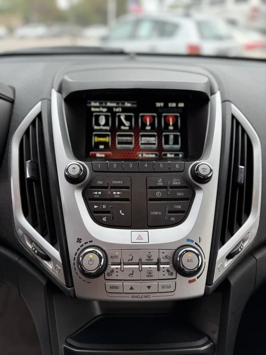 2017 GMC Terrain - Image 16 of 21